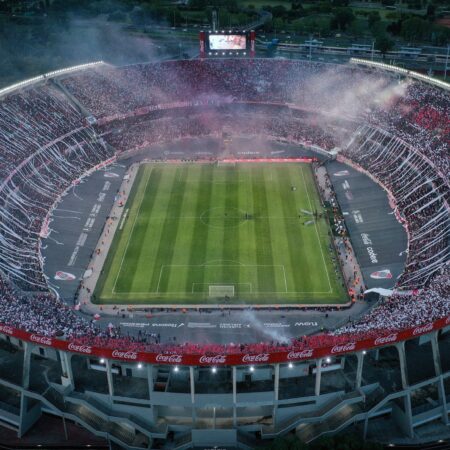 Apuestas River Plate vs Vélez 06/07/2022 Copa Libertadores