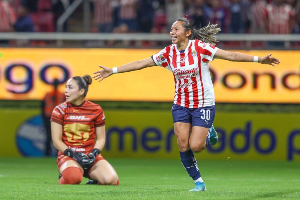 momios chivas campeon